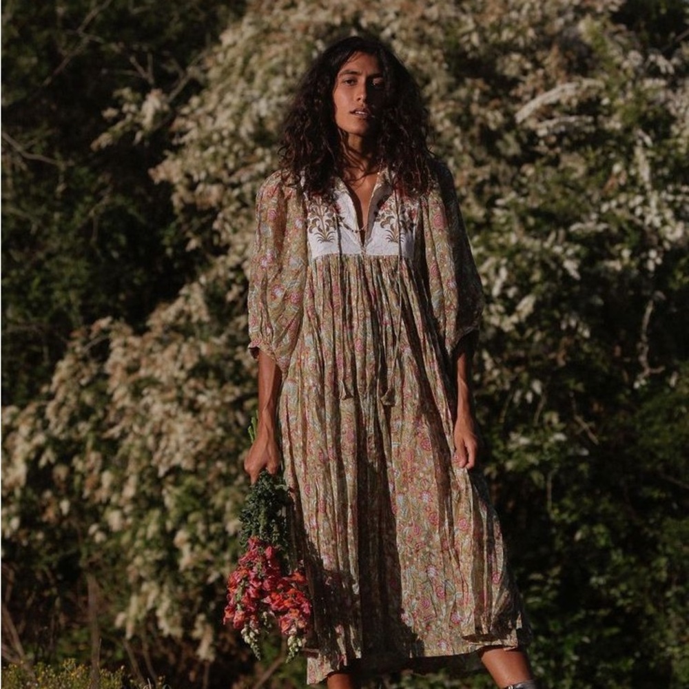 Daughters of India Floral Maxi Dress - Picture 2 of 7